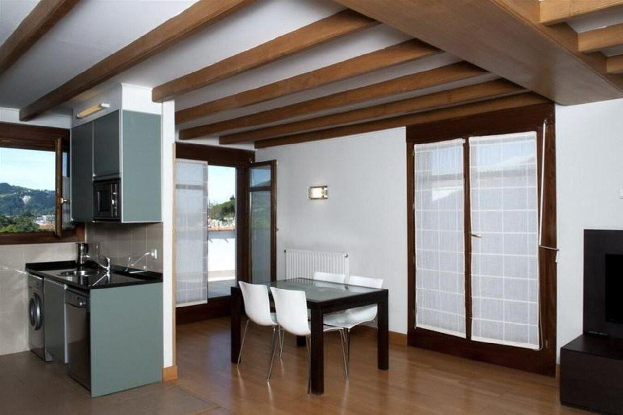 Apartamentos Turisticos Talaimendi Zarautz Exterior photo