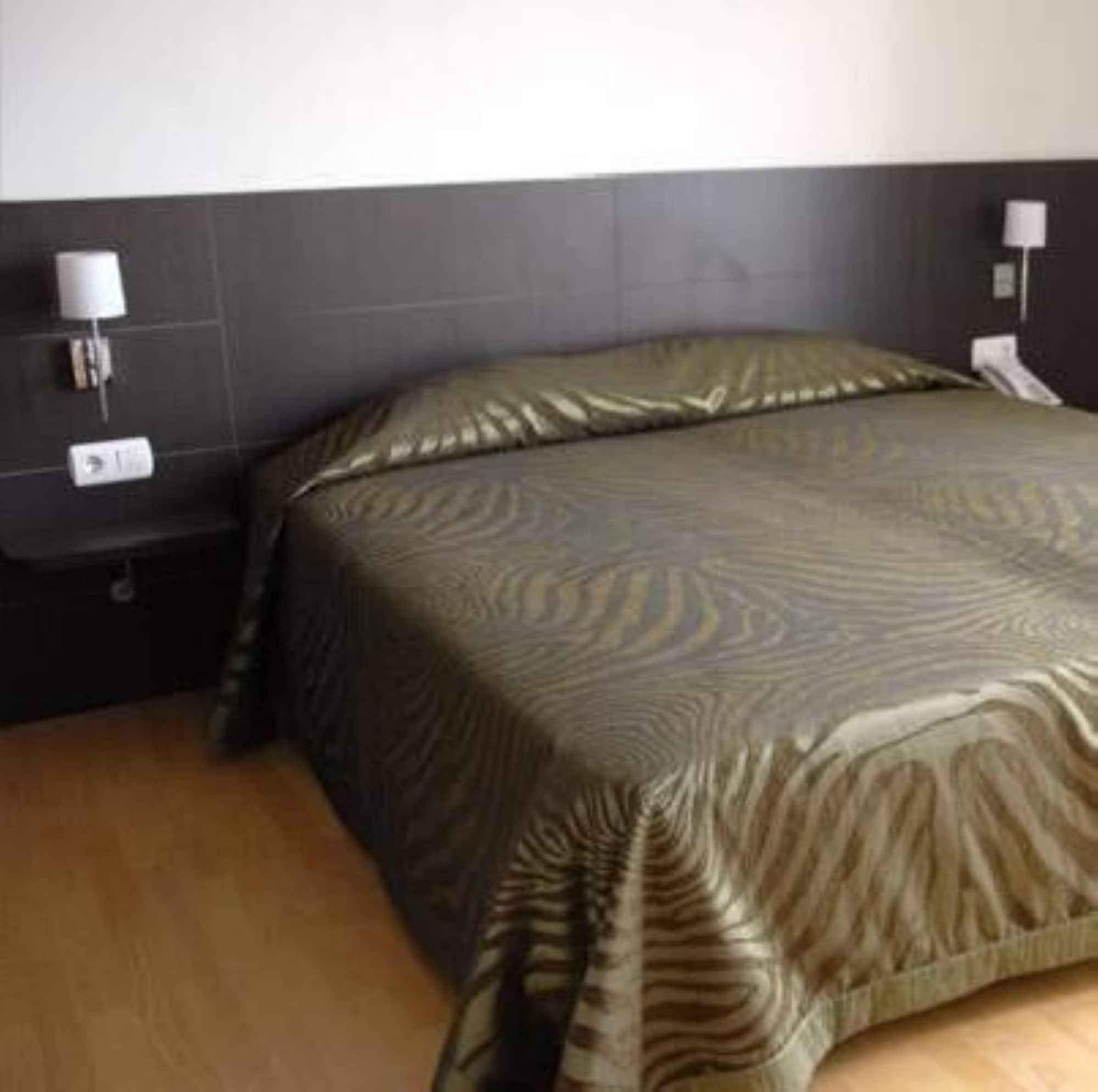 Apartamentos Turisticos Talaimendi Zarautz Exterior photo