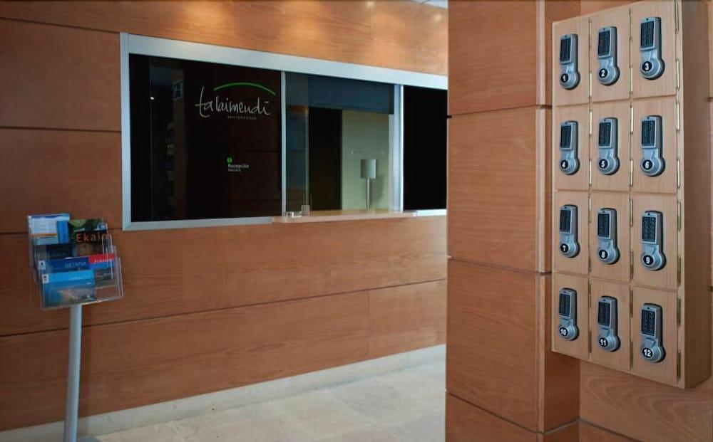 Apartamentos Turisticos Talaimendi Zarautz Exterior photo